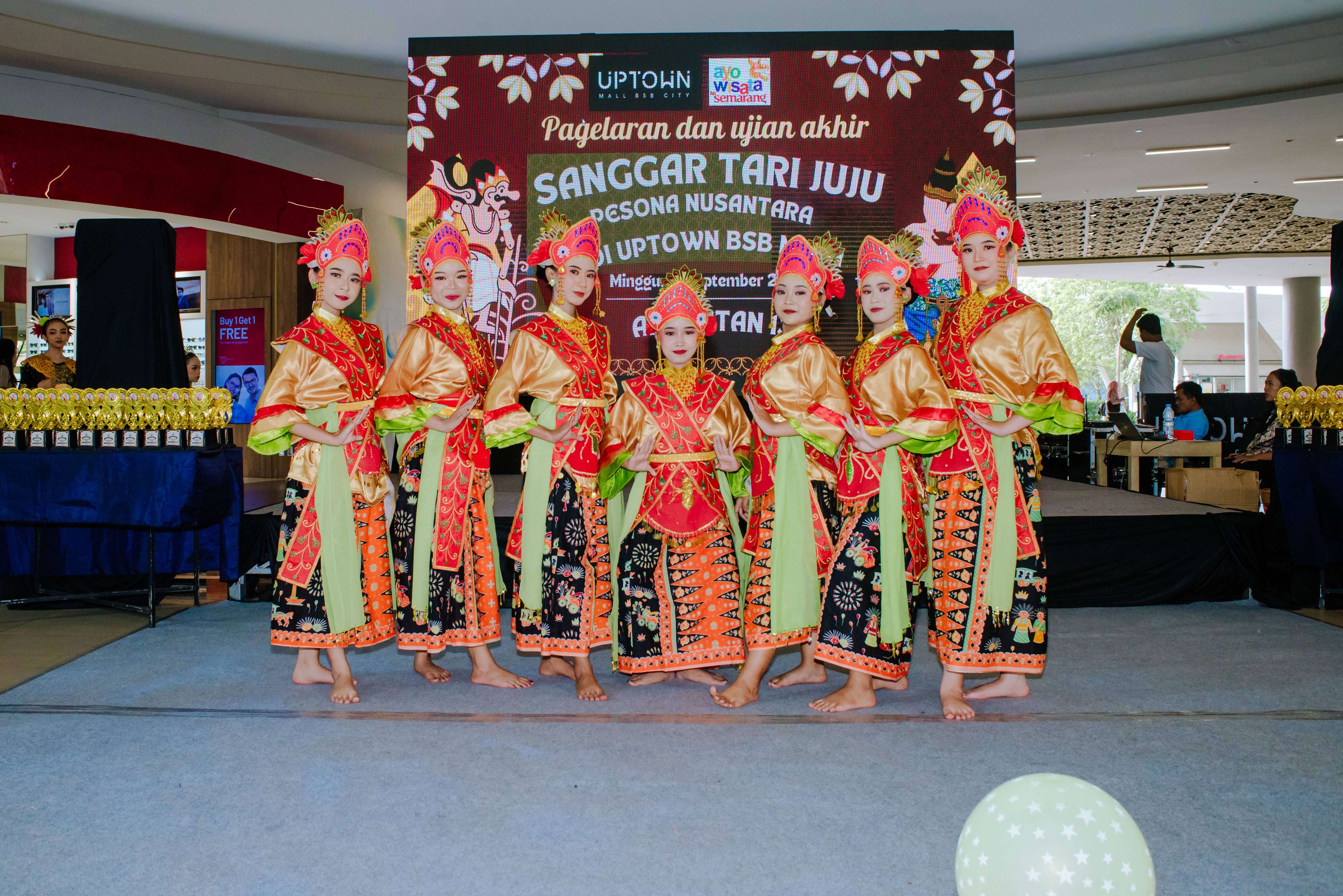 Sanggar Tari Juju 3